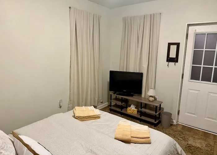 Cozy Vibe In The Pittsburgh